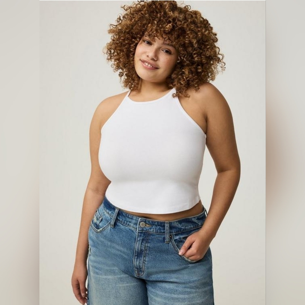 New Torrid 2X(18/20W) Foxy High Neck Crop Tank Top- Bright White NWT